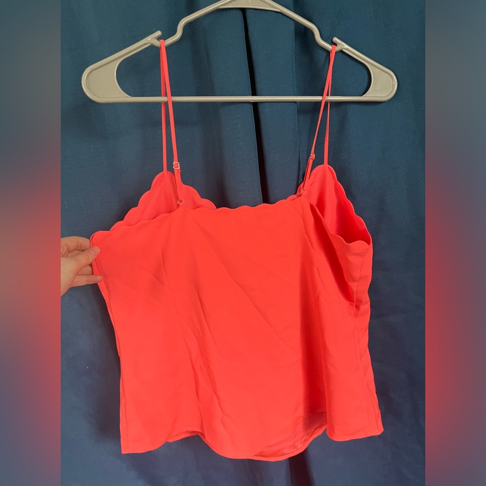 Coral top